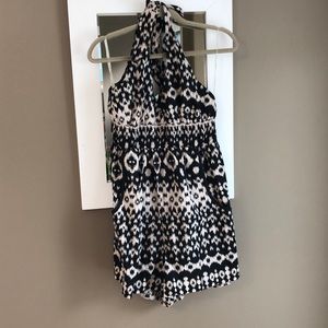 Romper with pockets!